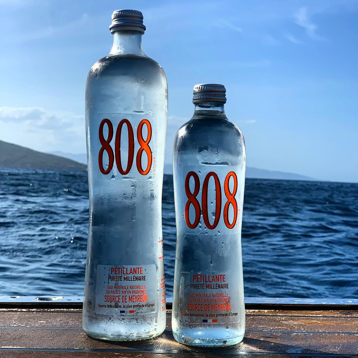 808-eau
